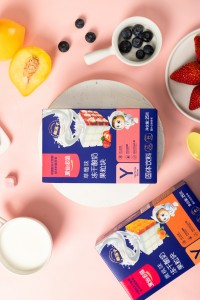 yogurt-fruit-cube-51-200x300